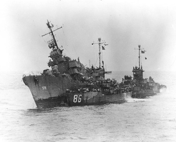 USS William D. Porter DD 579 sinking 600x484