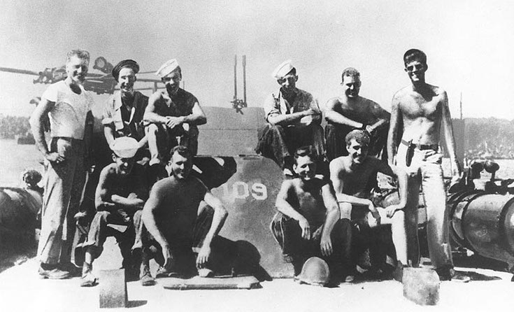 PT 109 crew